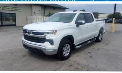 2023 Chevrolet Silverado Custom