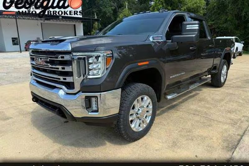 2021 GMC Sierra — a typically priced live listing