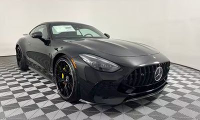 2026 Mercedes-Benz AMG GT GT63