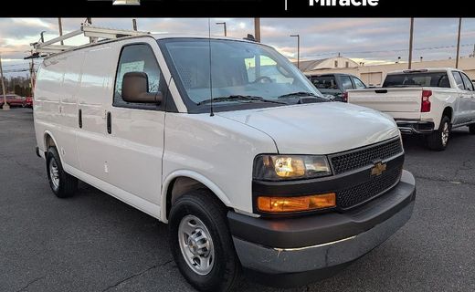2025 Chevrolet Express Cargo