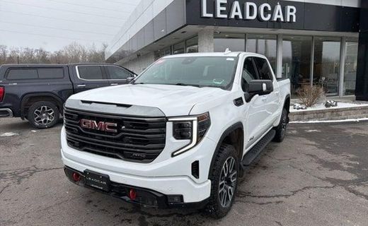 2023 GMC Sierra AT4