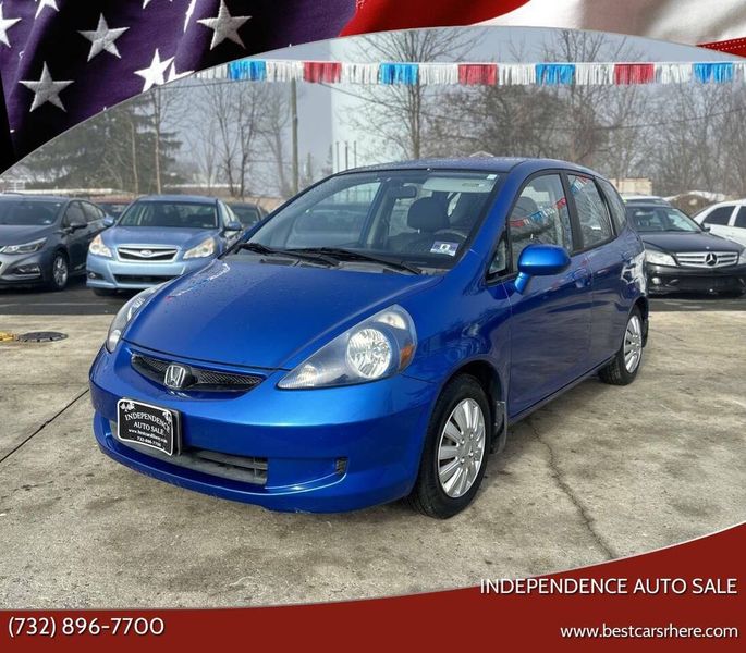 2007 Honda FIT — a typically priced live listing