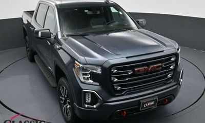 2021 GMC Sierra AT4