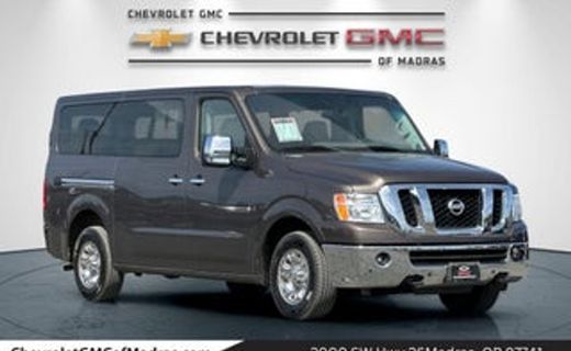 2019 Nissan NV V8 SL