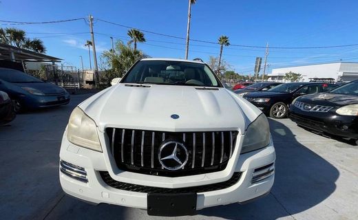 2010 Mercedes-Benz GL-Class GL550 4 Matic