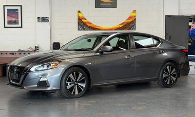 2021 Nissan Altima SV