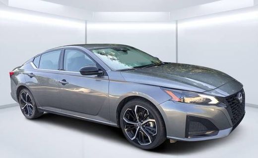 2024 Nissan Altima SR