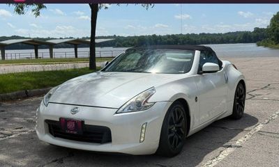 2017 Nissan 370Z Touring