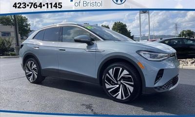 2025 Volkswagen ID 4 Pro S Plus