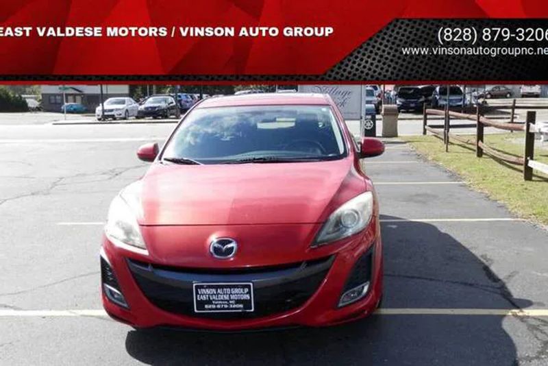 2011 Mazda 3 — a typically priced live listing