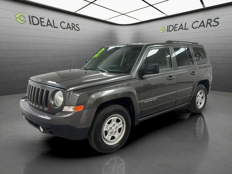 2015 Jeep Patriot — a typically priced live listing