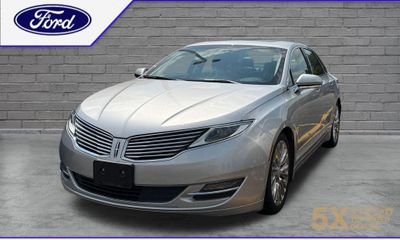 2016 Lincoln MKZ Base