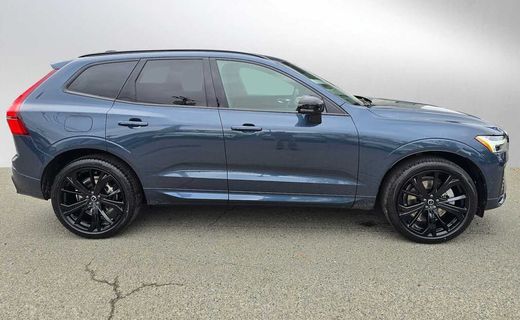 2026 Volvo XC60 Ultra Black Edition