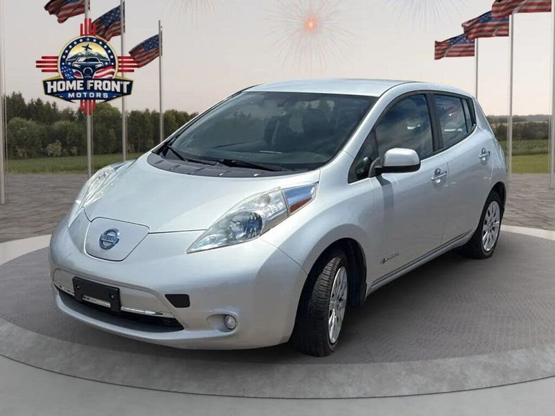 2013 Nissan LEAF — a typically priced live listing