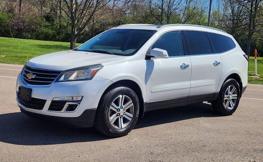 2017 Chevrolet Traverse 2LT