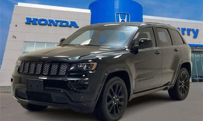 2020 Jeep Grand Cherokee Laredo