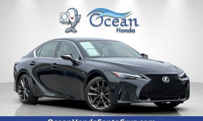 2025 Lexus IS 300 F Sport
