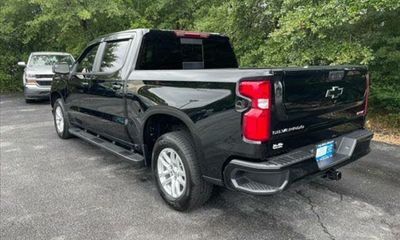 2021 Chevrolet Silverado RST