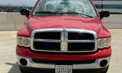 2004 Dodge RAM SLT