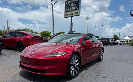 2025 Tesla Model 3 Long Range