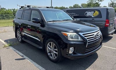 2013 Lexus LX 570