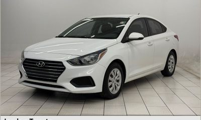 2020 Hyundai Accent SE AND SEL