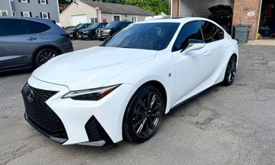 2022 Lexus IS 350 F Sport