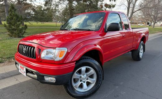 2004 Toyota Tacoma Deluxe