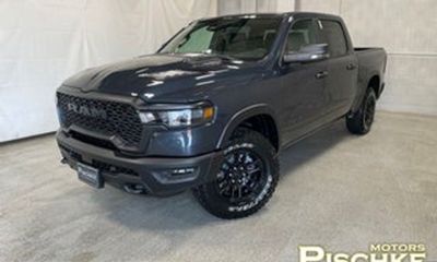 2026 GMC Sierra SLT