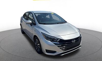 2025 Nissan Versa SV