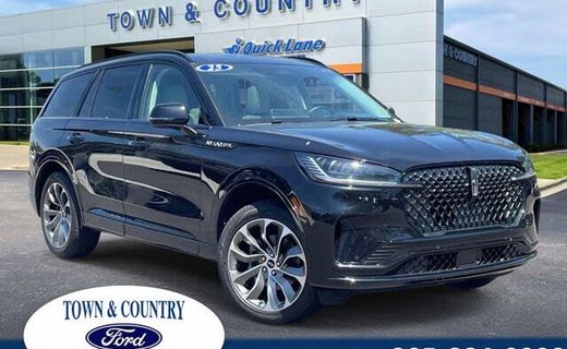 2025 Lincoln Aviator Base