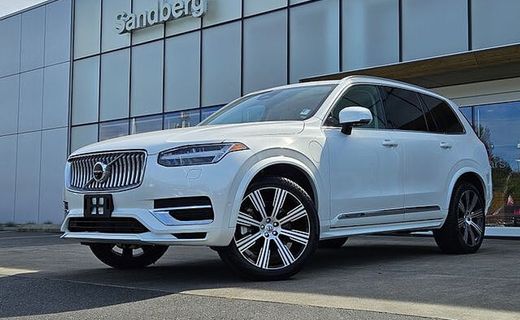 2024 Volvo XC90 Plus Bright