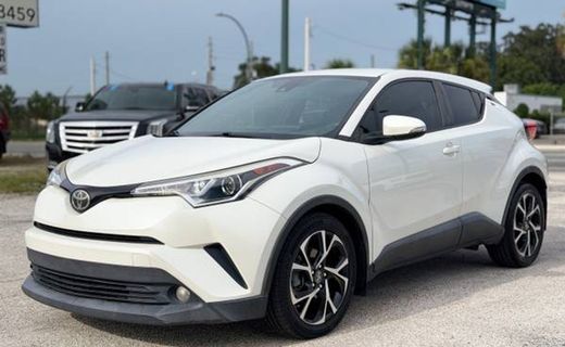 2018 Toyota C-HR XLE
