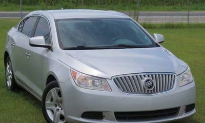 2010 Buick Lacrosse CX