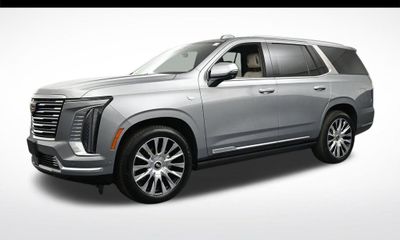 2025 Cadillac Escalade Premium Luxury Platinum