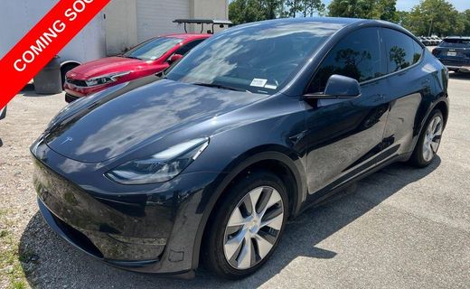 2024 Tesla Model Y Long Range