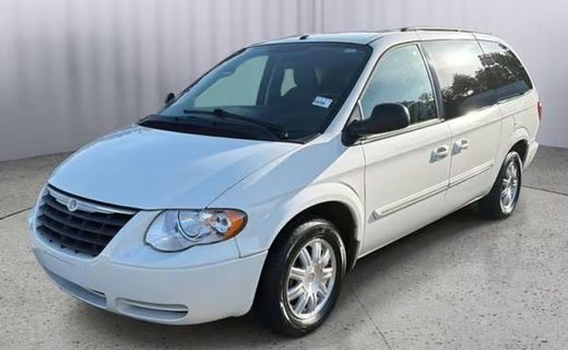2007 Chrysler Town AND Country Touring