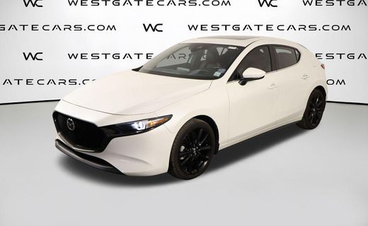 2023 Mazda MAZDA3 Premium Package