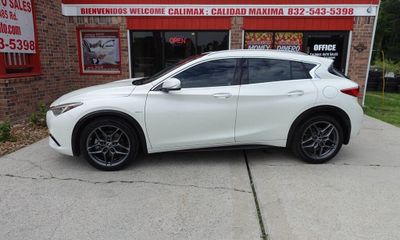 2018 Infiniti QX30 Premium