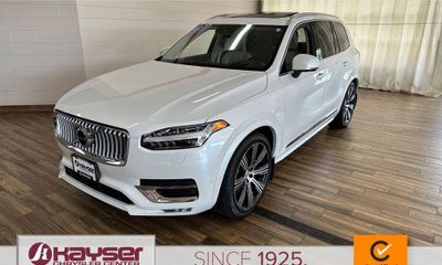 2022 Volvo XC90 Inscription