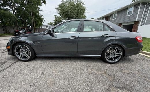 2011 Mercedes-Benz E-Class E63 AMG