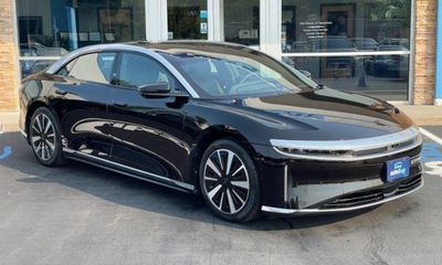 2023 Lucid AIR Touring