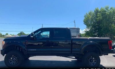 2022 Ford F-350 Platinum