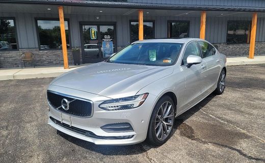 2019 Volvo S90 Momentum