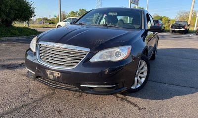 2012 Chrysler 200 Touring