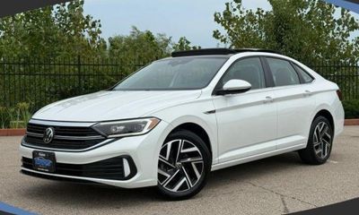 2023 Volkswagen Jetta SEL
