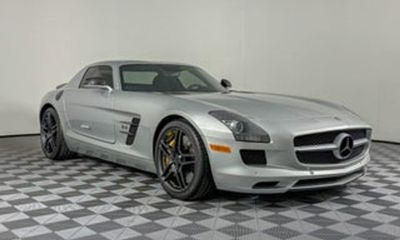 2011 Mercedes-Benz SLS-Class SLS AMG