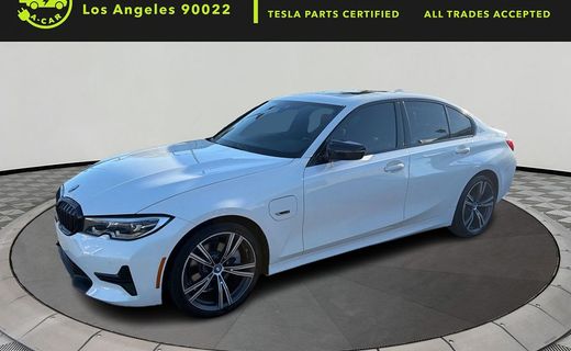 2022 BMW 330e