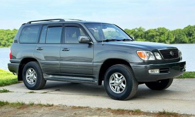 2001 Lexus LX 470