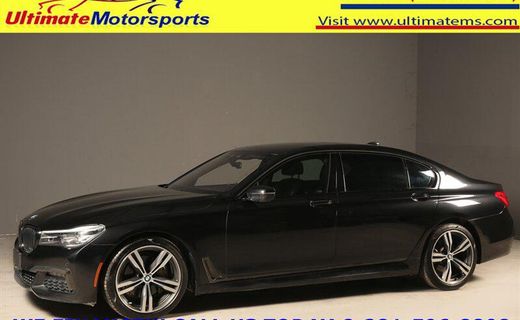 2019 BMW 740I